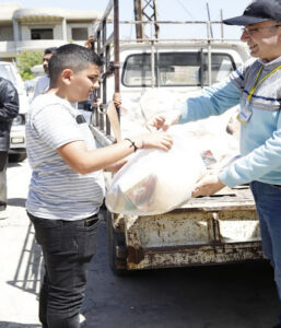 food boxes in Syria